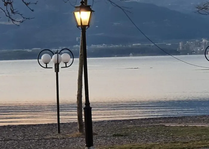 Nafpaktos Seaside Apartment